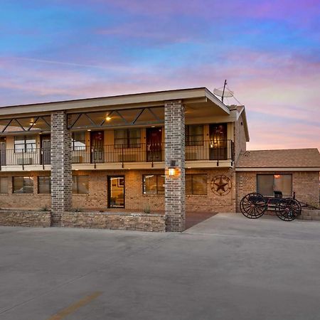 Best Western Caprock Inn Brownfield Exterior photo